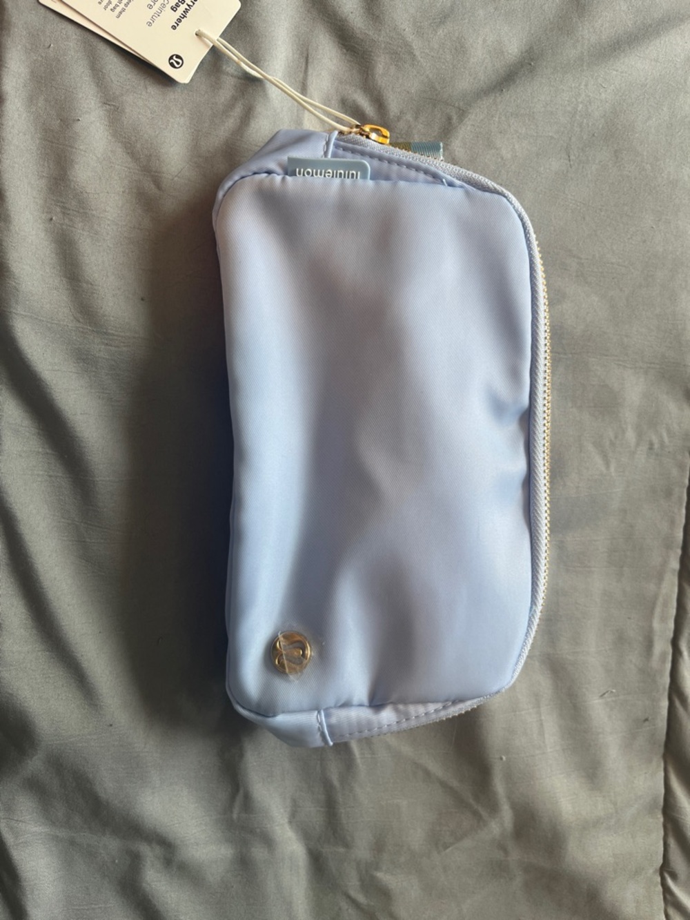Lululemon “ Everywhere belt bag”